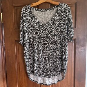 Black and White Women's Top